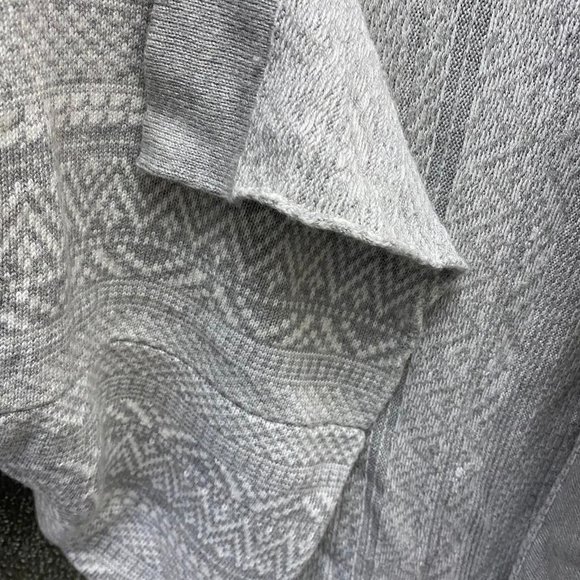 RW & CO | Grey Long Sleeve Cardigan - Picture 9 of 16